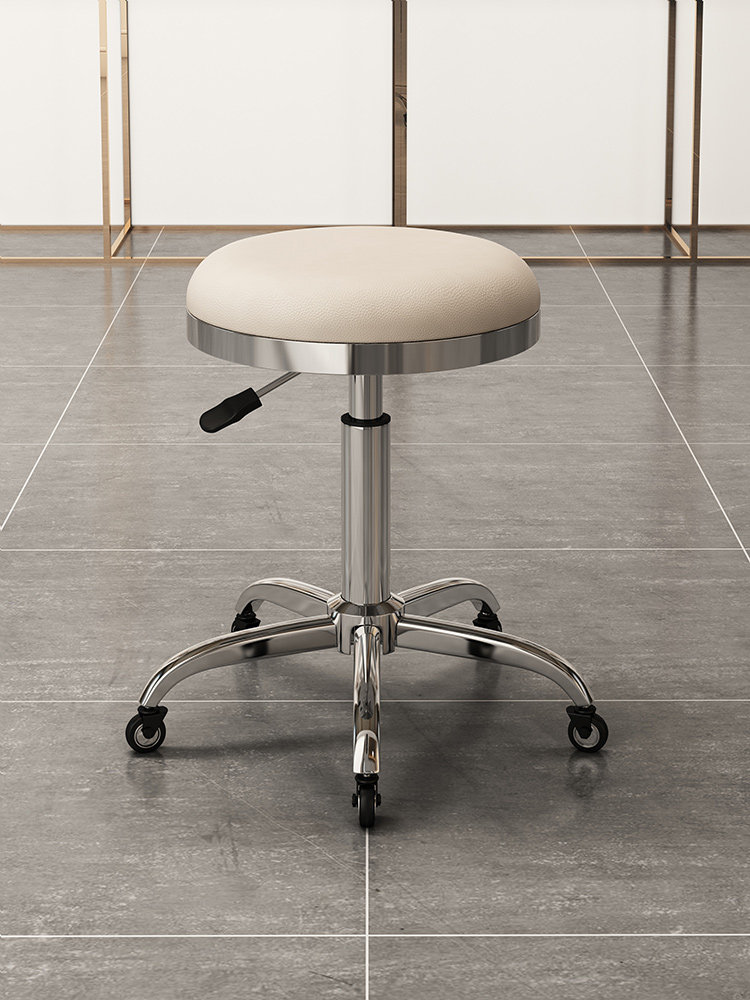 Grote werkstoel, ronde stoel,  - Makeup Master Beauty Salon recensie en prijs